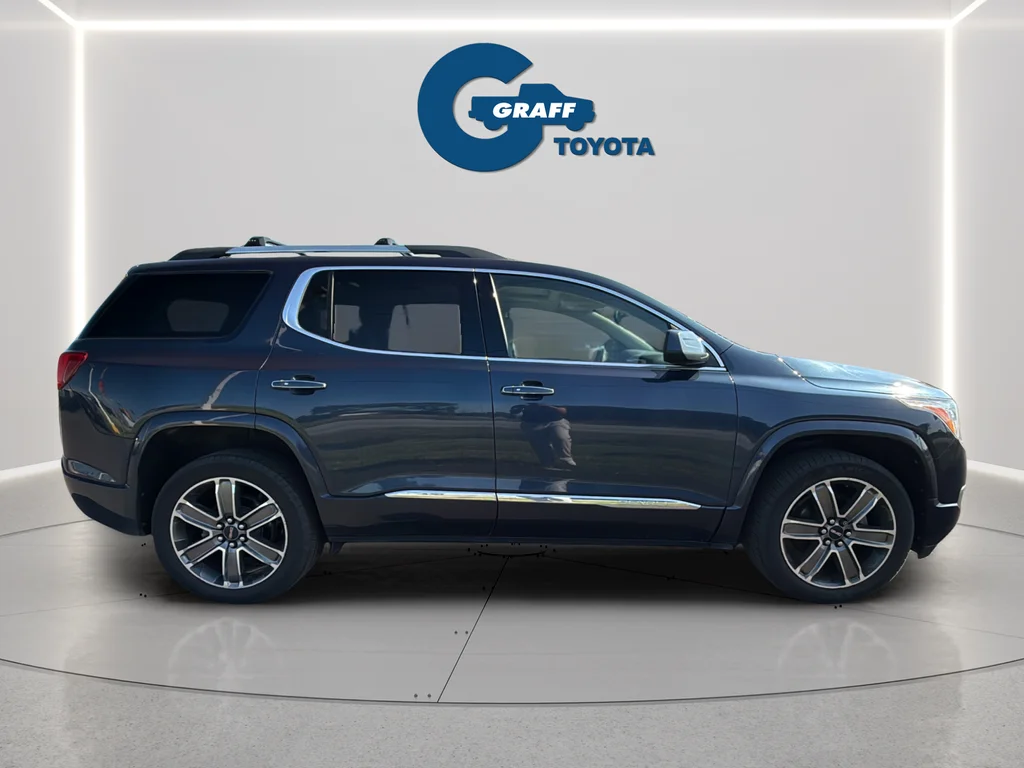Used 2019 Blue GMC Denali image 4