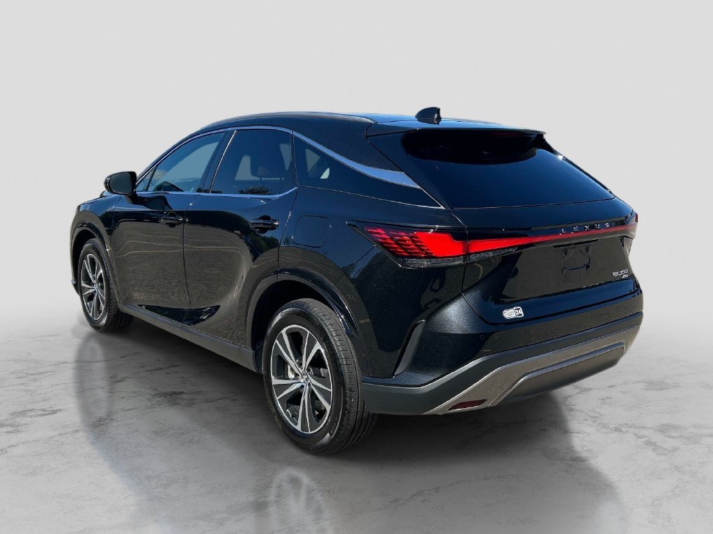 Used 2023 Black Lexus 350 Premium image 3