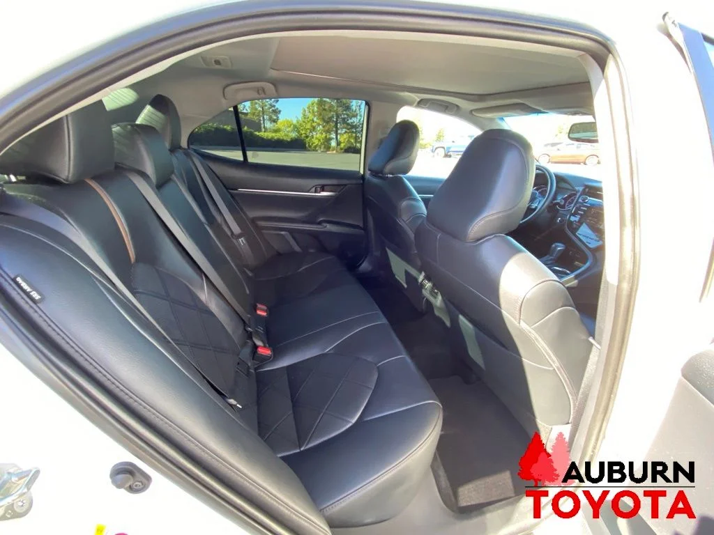 Certified Used 2019 Wind Chill Pearl Toyota XLE image 16