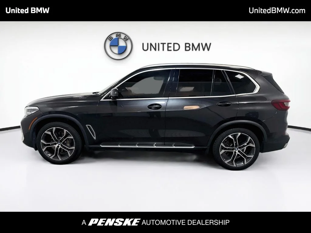 Used 2020 Dark Graphite Metallic BMW xDrive40i image 8