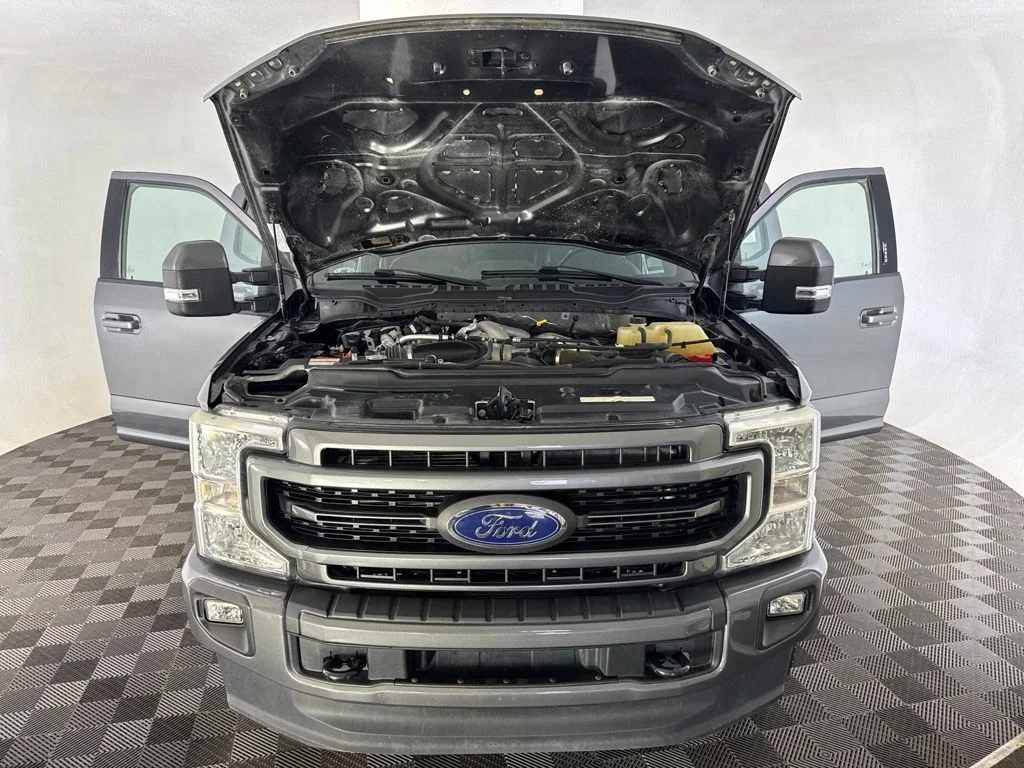 Used 2022 Gray Ford Lariat image 12