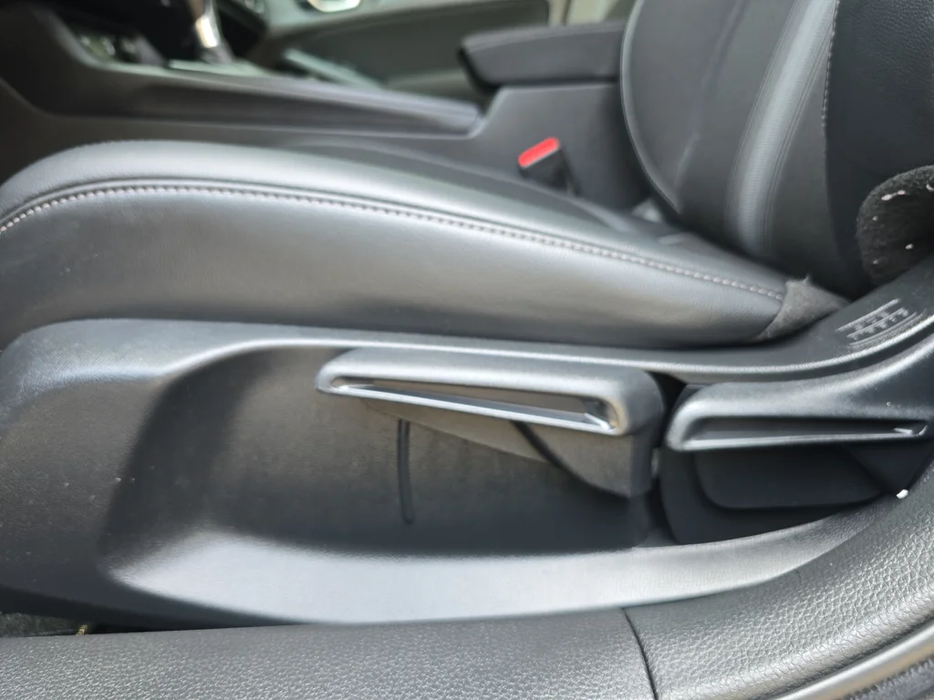 Used 2022  Honda Sport image 17