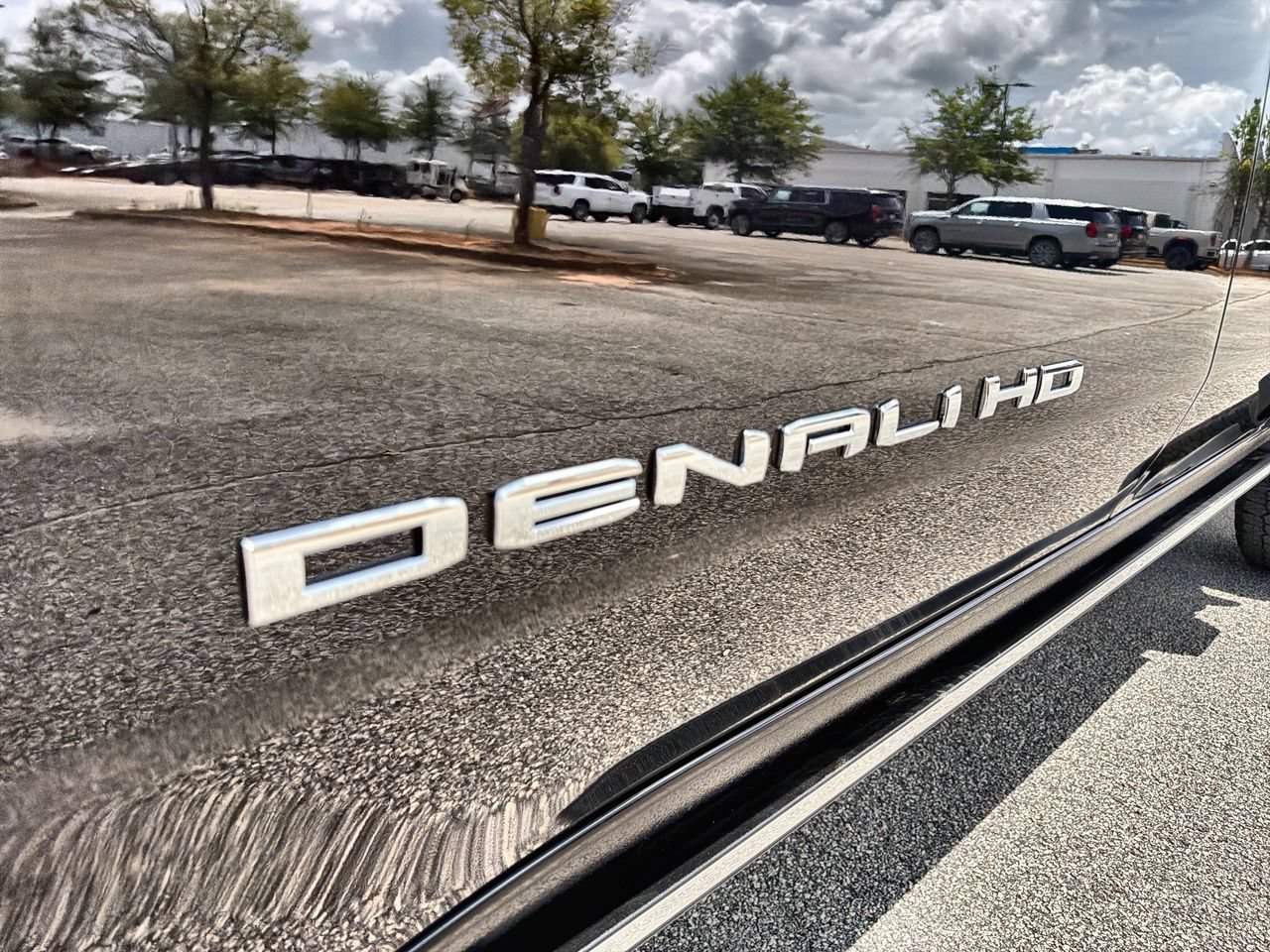 New 2026 Onyx Black GMC Denali Ultimate image 27