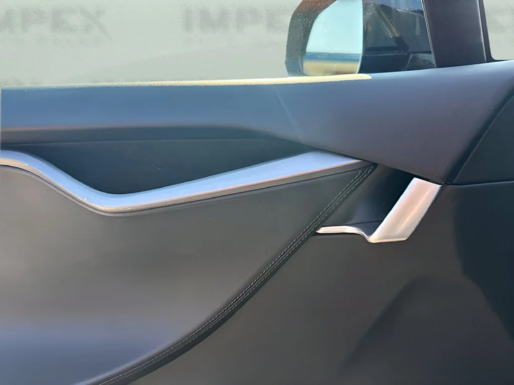 Used 2020  Tesla Performance image 12