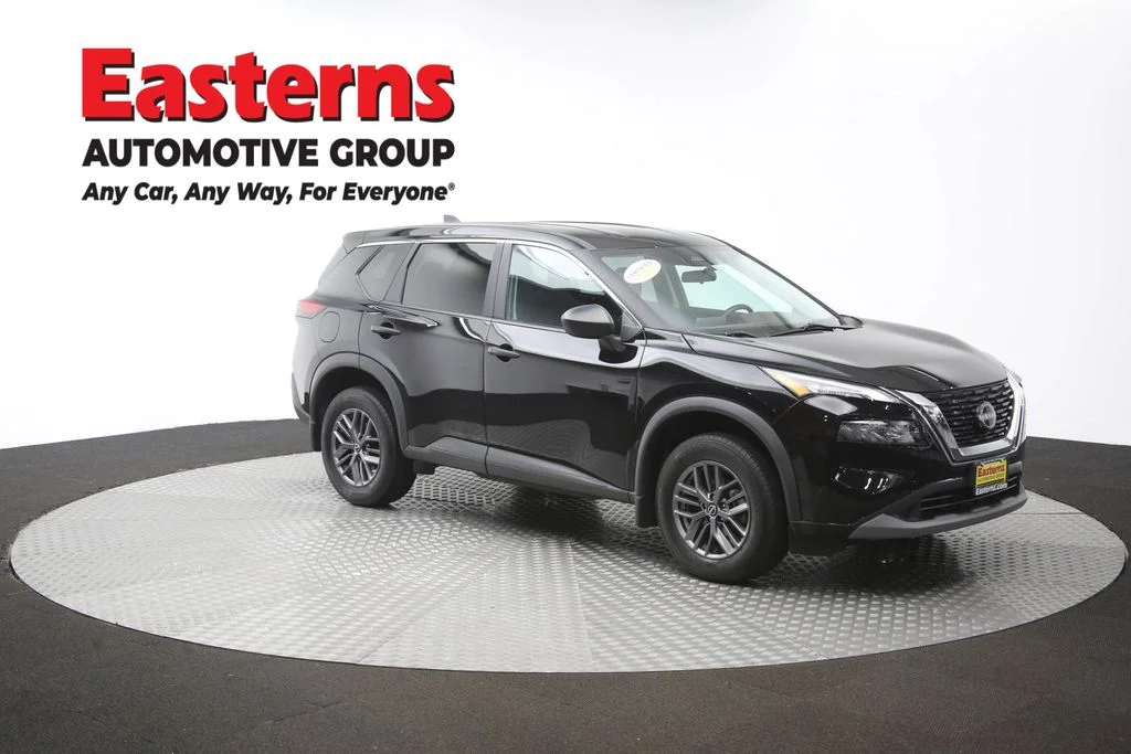 Used 2023 Black Nissan S image 43