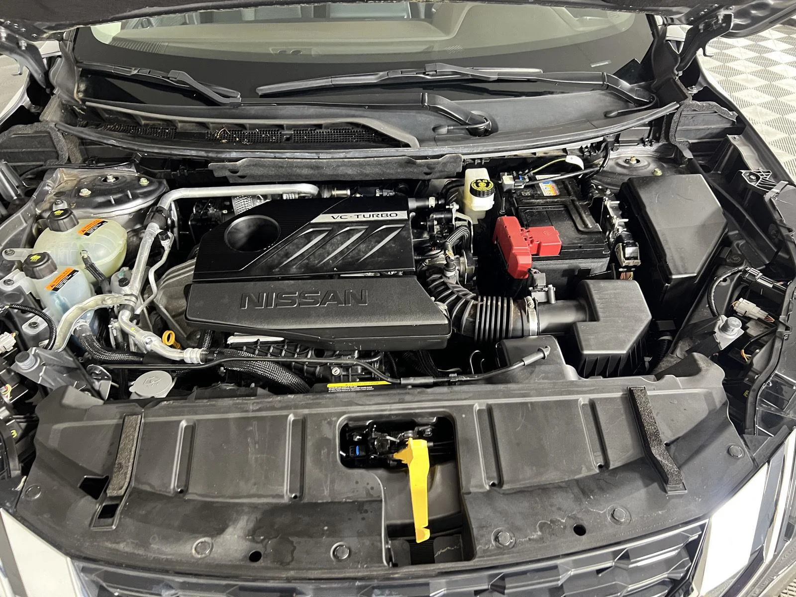 Used 2023 Gun Metallic Nissan SV image 3