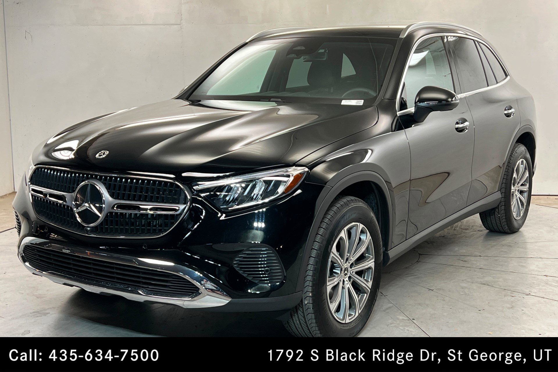 2026 Mercedes-Benz GLC GLC 300 4MATIC's photo