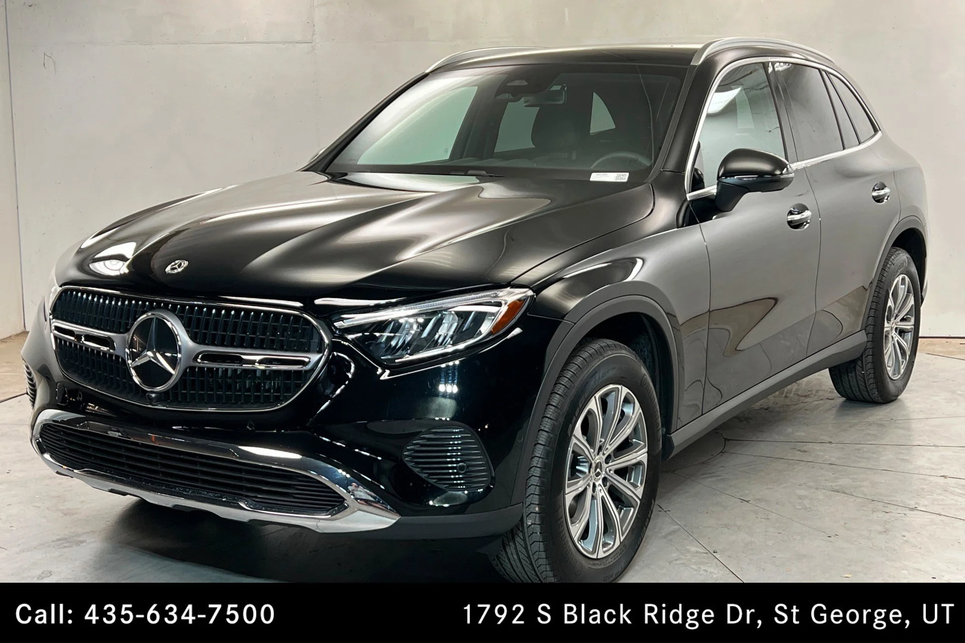2026 Mercedes-Benz GLC GLC 300 4MATIC's photo