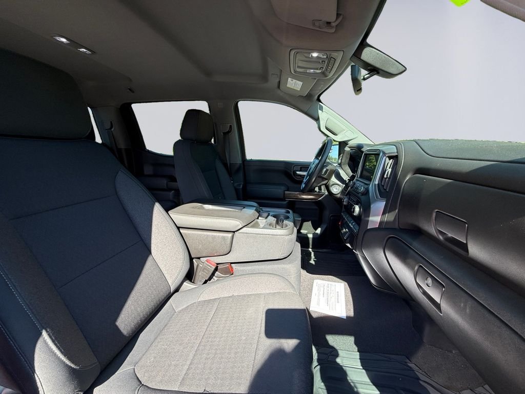Used 2020 Red Chevrolet LT image 18