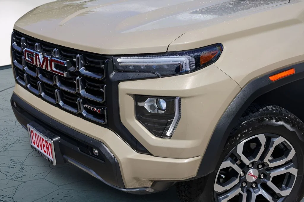 Used 2024 Beige GMC AT4 image 3