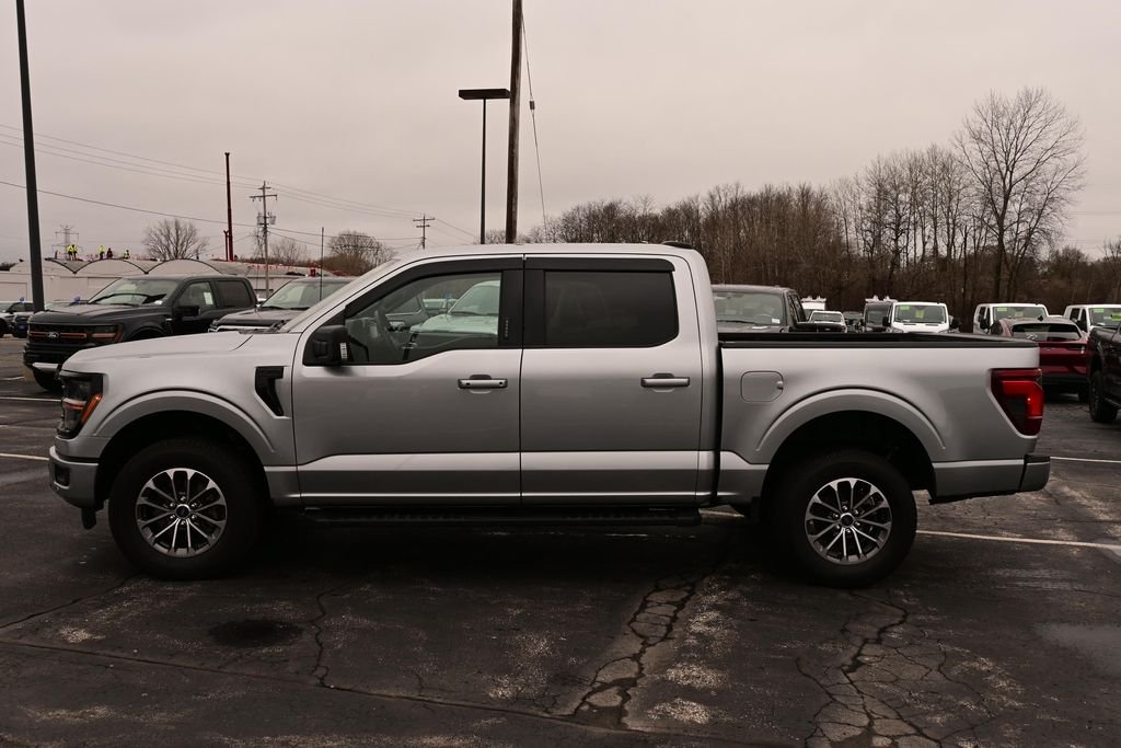 Used 2024 Silver Ford XLT image 4