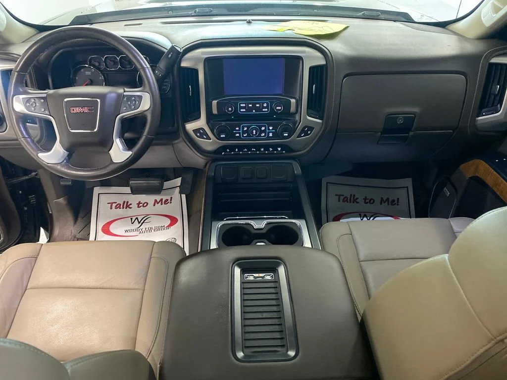 Used 2018 DEEP MAHOGANY METALLIC GMC SLT image 20