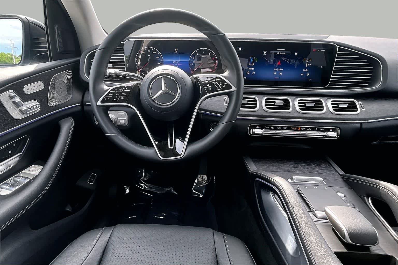 Used 2026 MANUFAKTUR Alpine Grey Mercedes-Benz GLE 450 image 6
