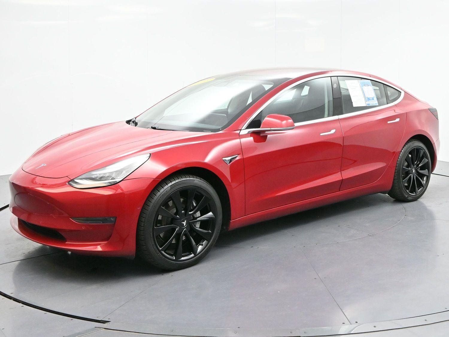 Used 2018 Red Multi-Coat Tesla Long Range Battery image 3