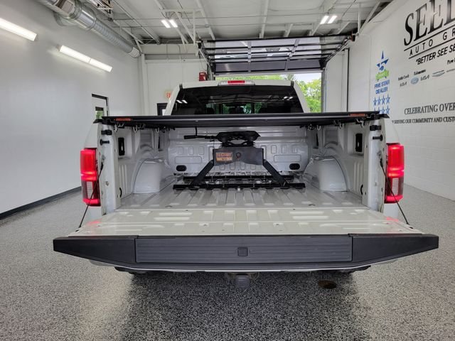 Used 2020 White Ford Lariat image 25