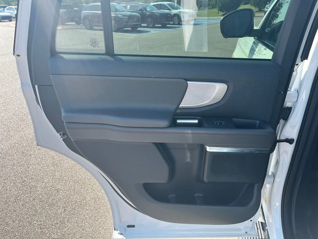 Used 2025 White Ford Active image 10