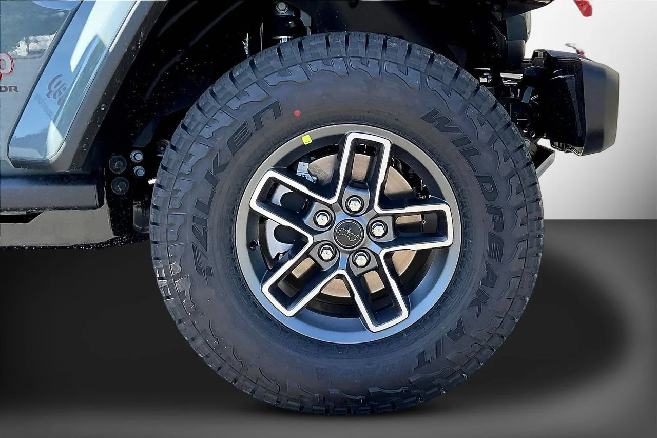 New 2026 Anvil Clearcoat Jeep Mojave image 27