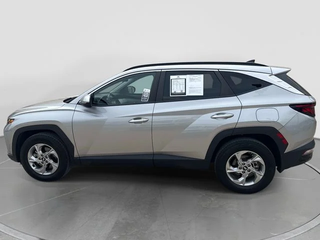 Used 2024 Silver Hyundai SEL image 5