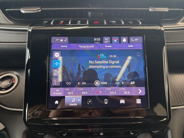 Used 2025 Gray Jeep Altitude X image 19