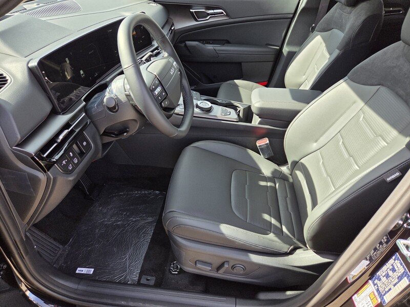 New 2026 Fusion Black Kia SX Prestige image 6