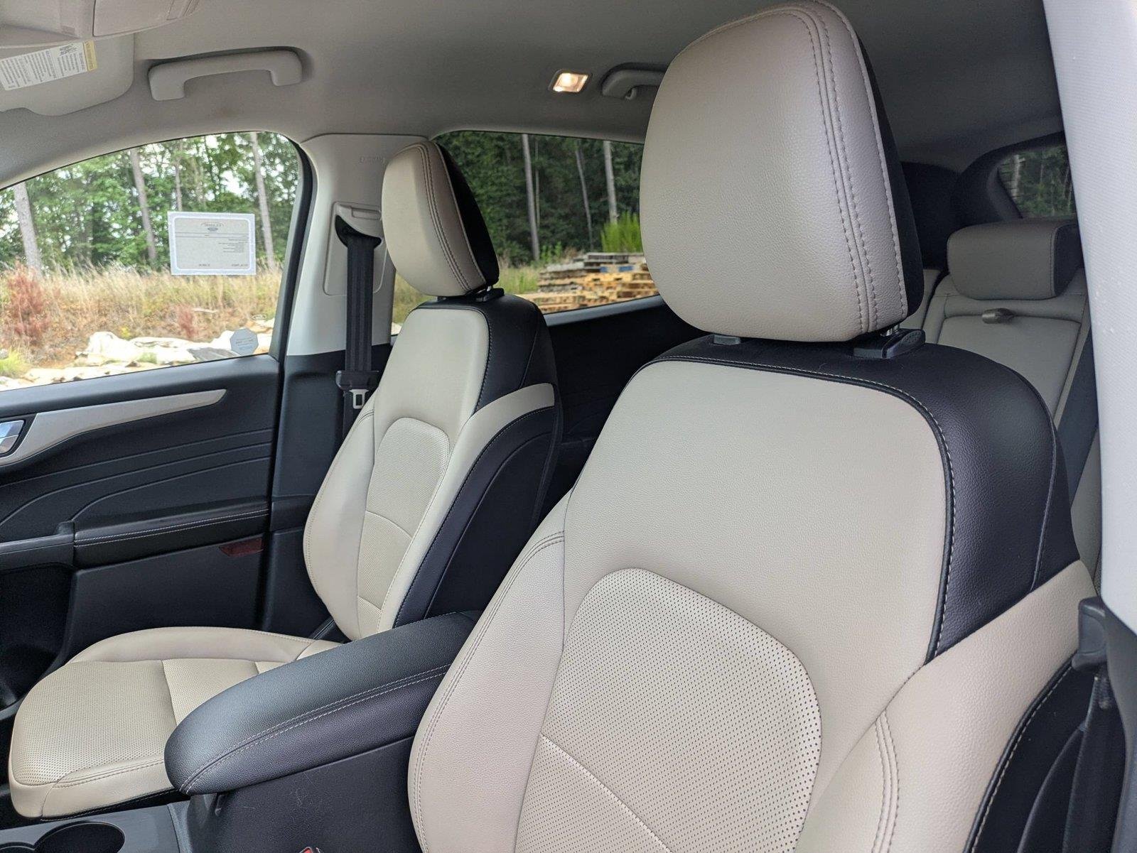 Used 2021 Star White Metallic Tri-Coat FORD  image 14