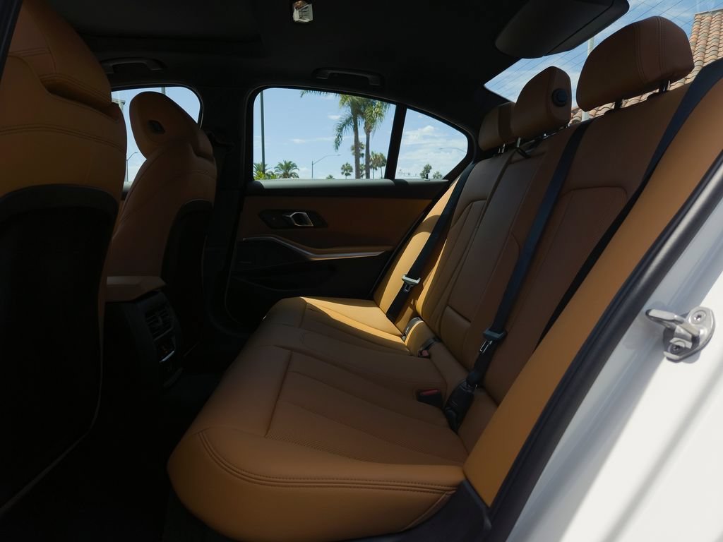 New 2026 Mineral White Metallic BMW 330i image 8