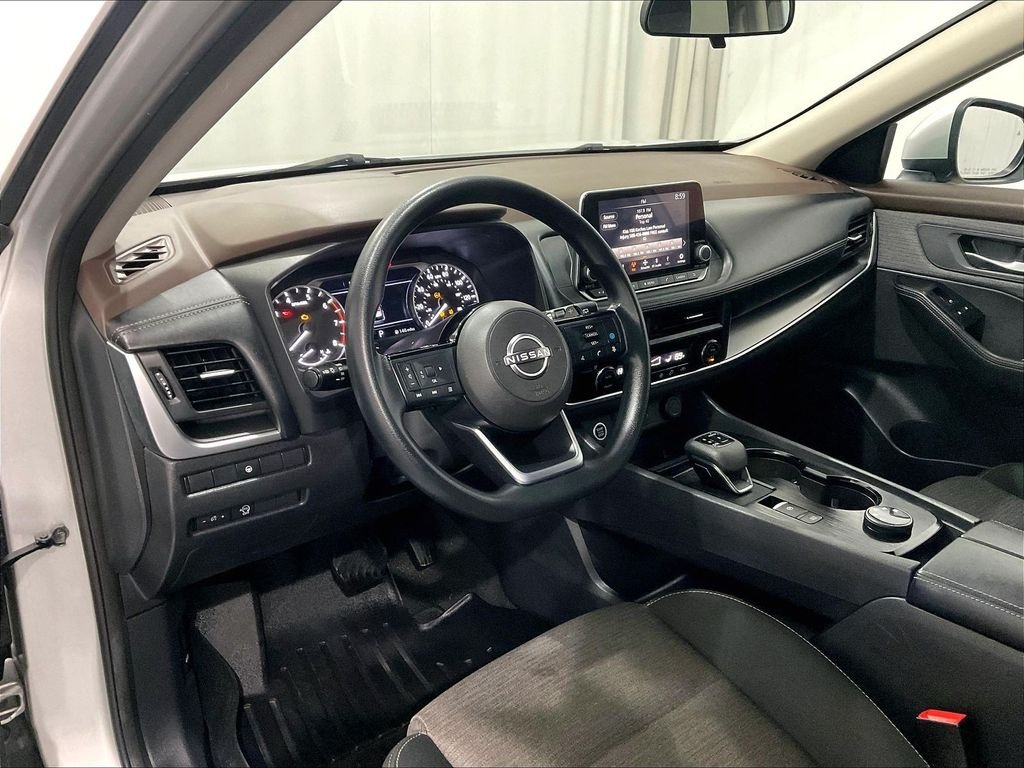Used 2023 Silver Nissan SV image 8