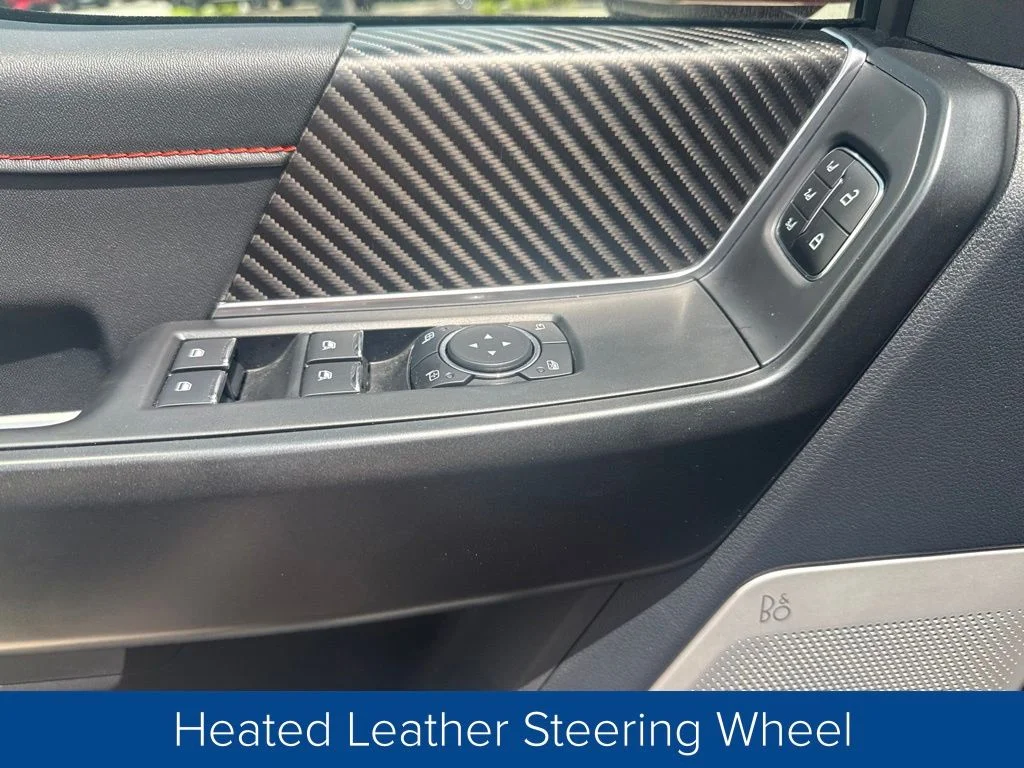 Used 2025 Rapid Red Metallic Tinted Clearcoat Ford Raptor image 10
