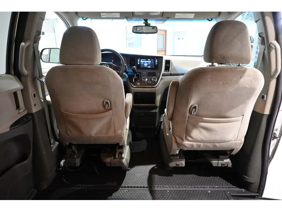 Used 2015 GOLD Toyota LE Mobility Handicap Van image 20