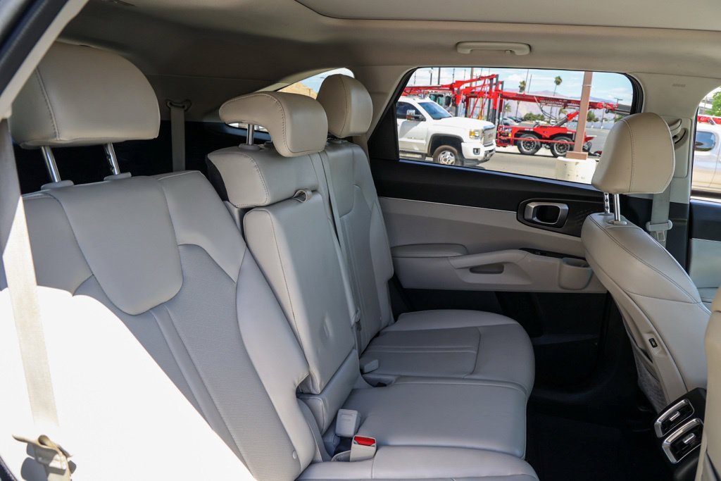 Used 2023 Blue Kia S image 18