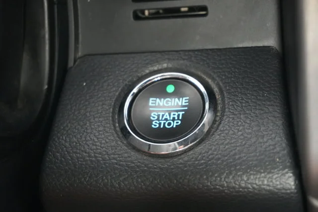 Used 2022 Agate Black Metallic Ford Platinum image 18
