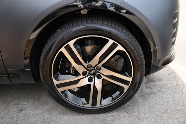 New 2026 Carpathian Grey Land Rover  Tempest Edition image 21