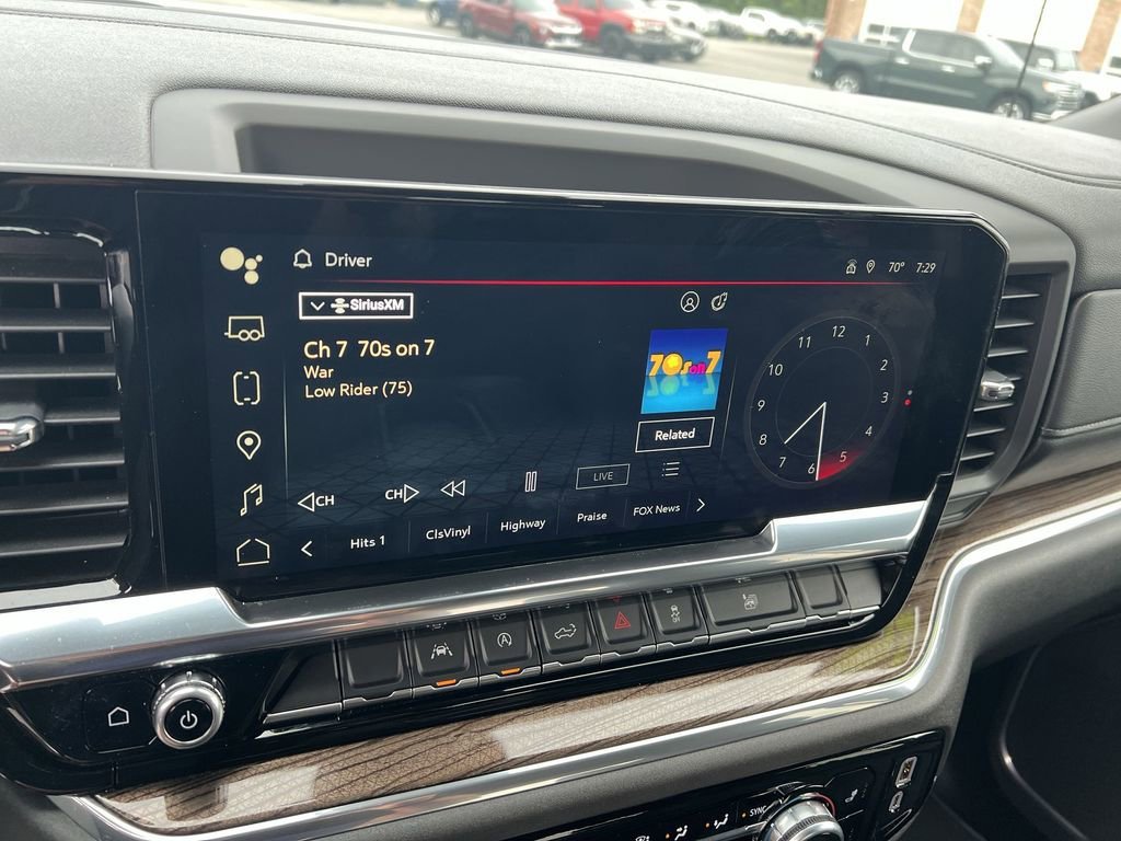 2024 GMC Sierra 1500 Elevation - Photo 13