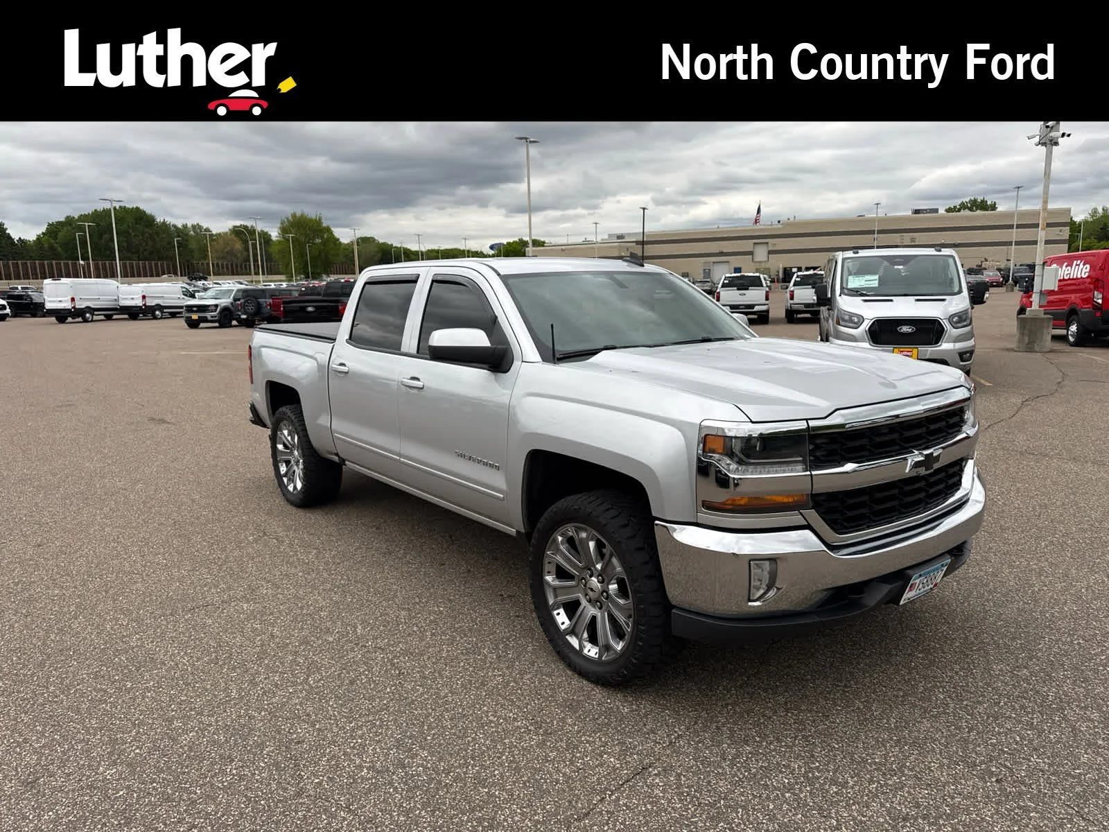 2016 Chevrolet Silverado 1500 LT 4X4 Crew Cab Standard Box's photo