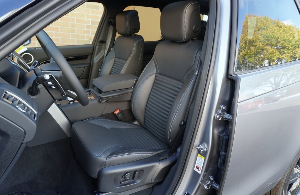 2025 LAND ROVER DISCOVERY - Image 13