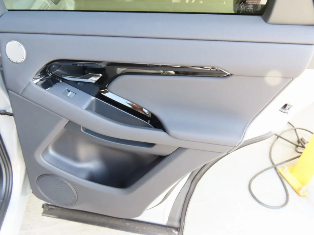 2026 Land Rover Range Rover Evoque Dynamic SE - Photo 15