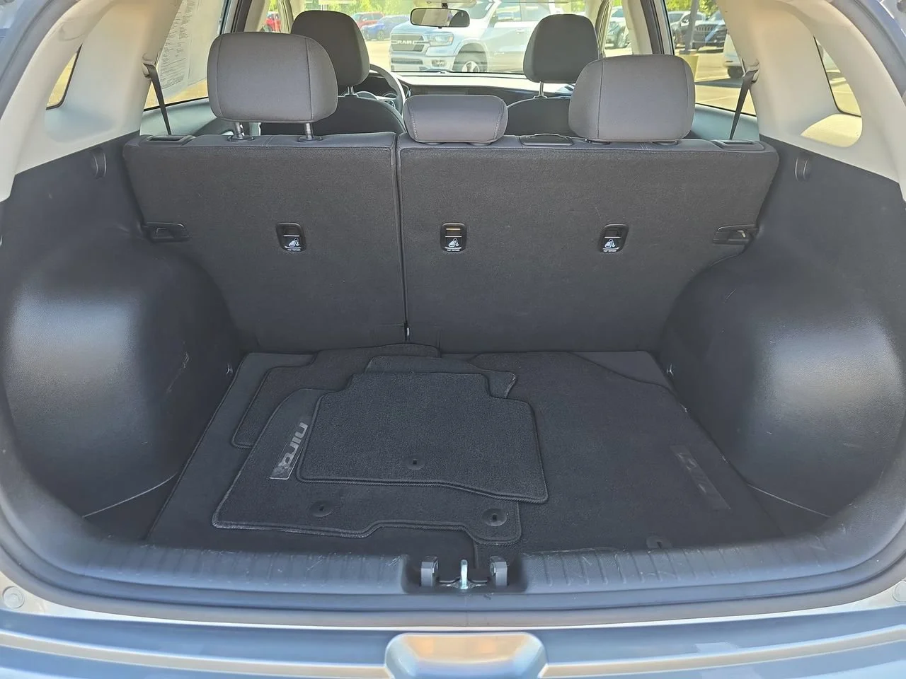 Used 2022 Gray Kia LX image 25
