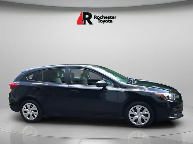 Used 2022 Black Subaru Base image 8