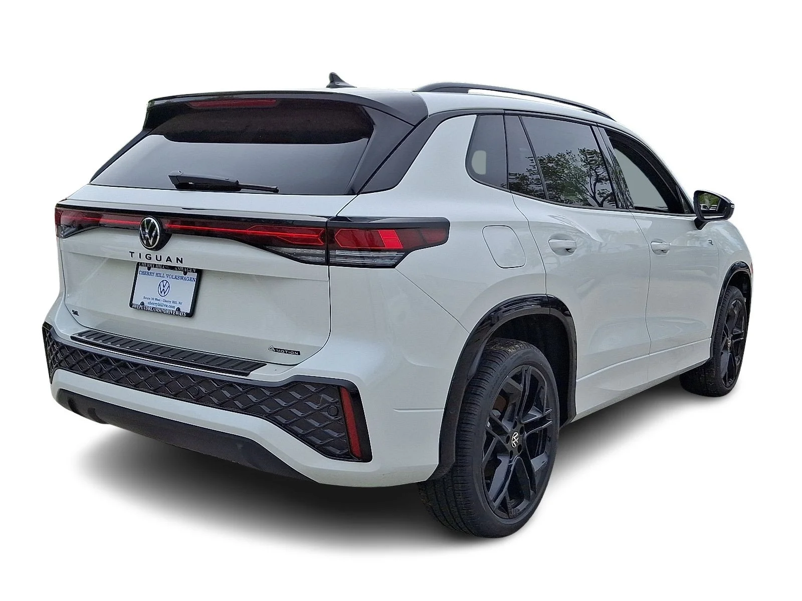 New 2026 Opal White Pearl Volkswagen SE R-Line Black image 4