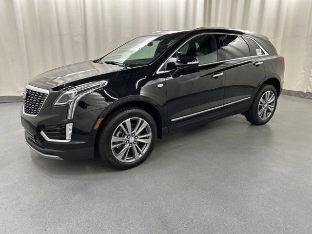 2025 Cadillac XT5 Premium Luxury photo 2