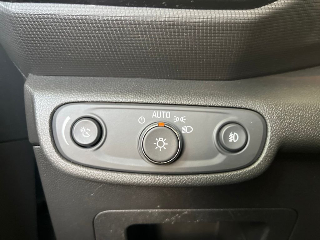 Used 2023 Gray Chevrolet LT image 13