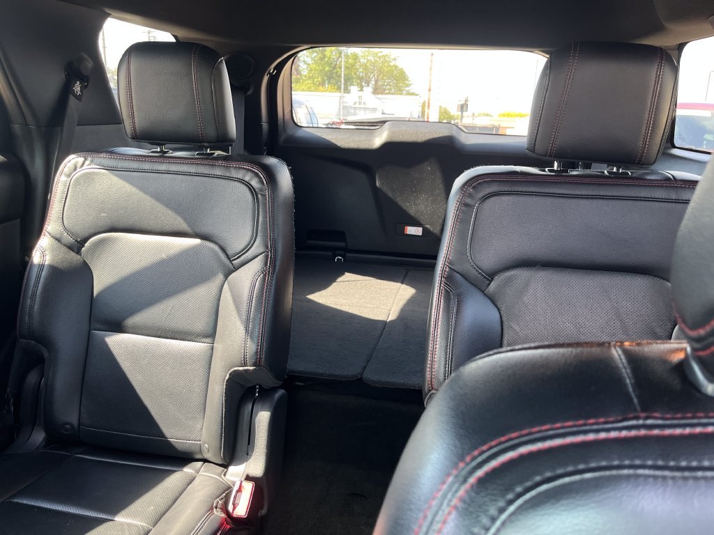 Used 2016 Red Ford Sport image 13