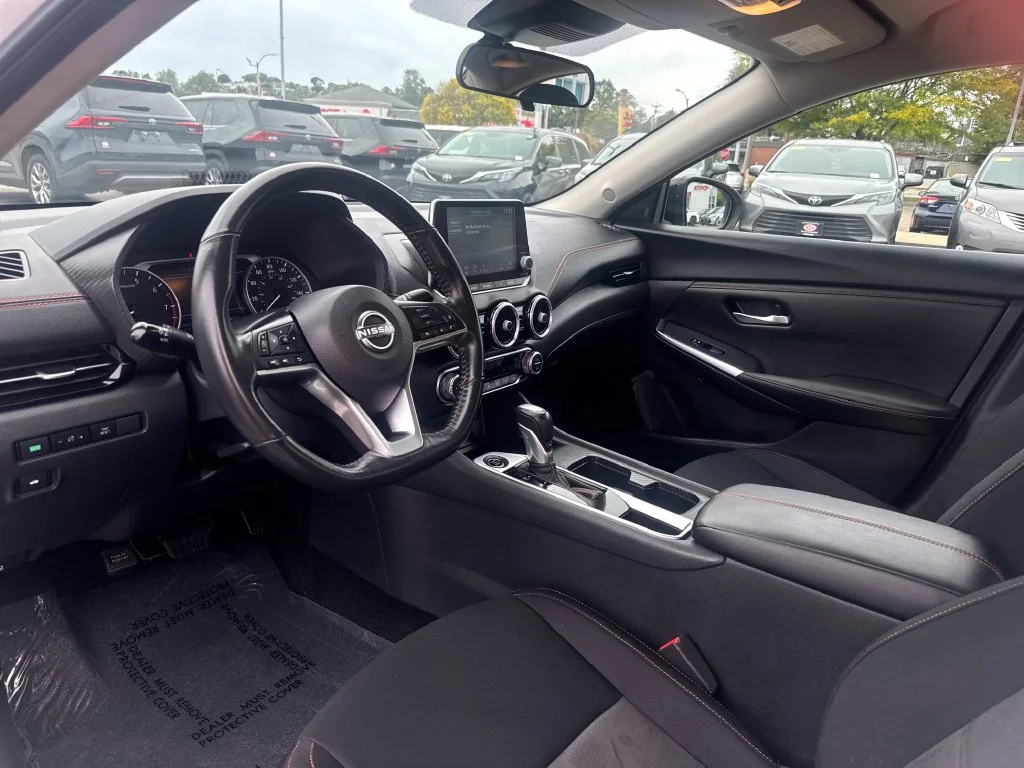 Used 2024 White Nissan SR image 14