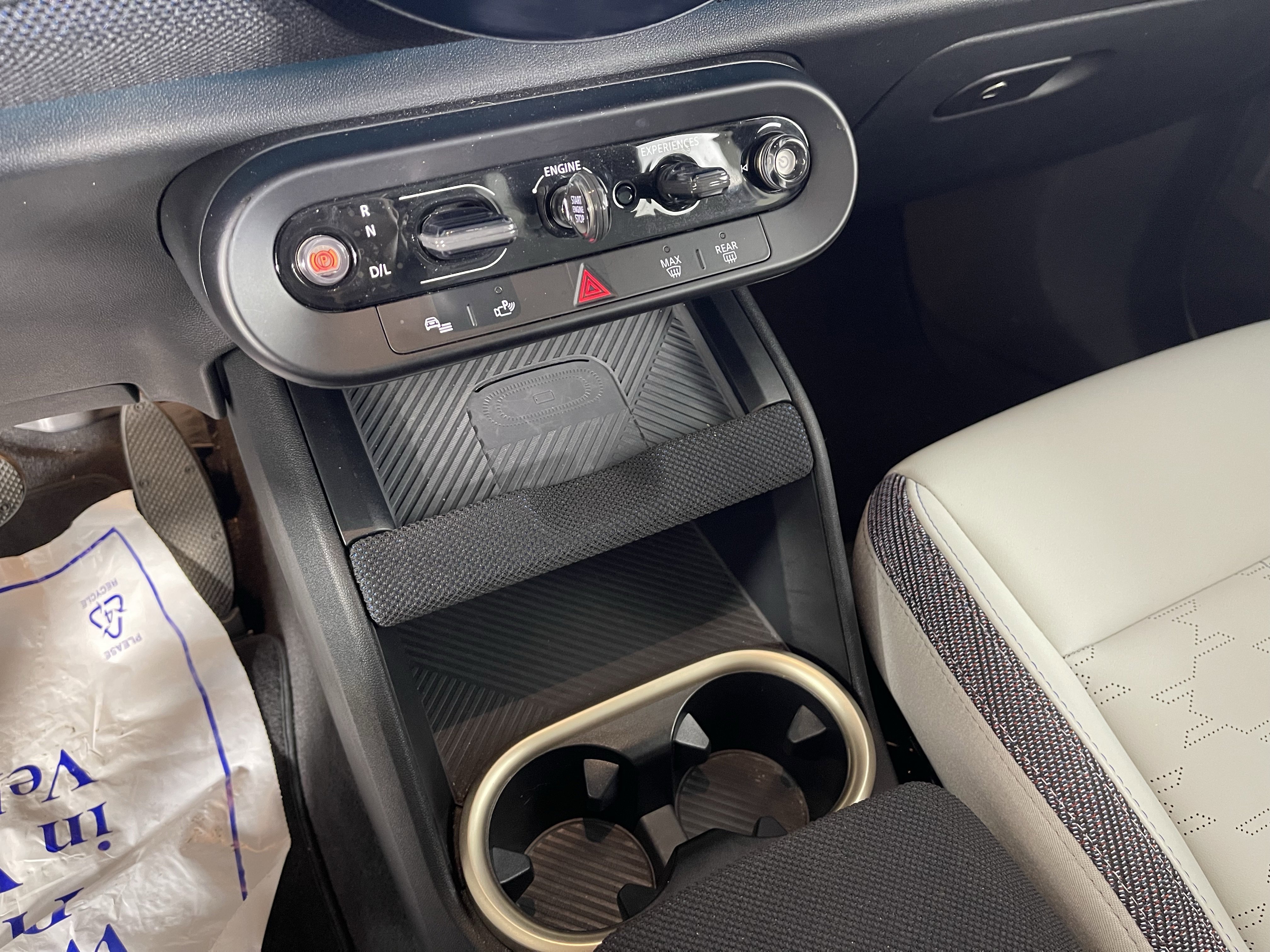 2025 MINI Countryman S - Photo 14