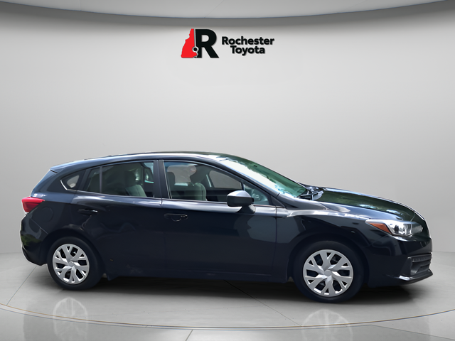 Used 2022 Black Subaru Base image 8
