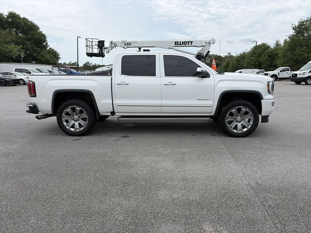 Used 2017 White GMC Denali image 8