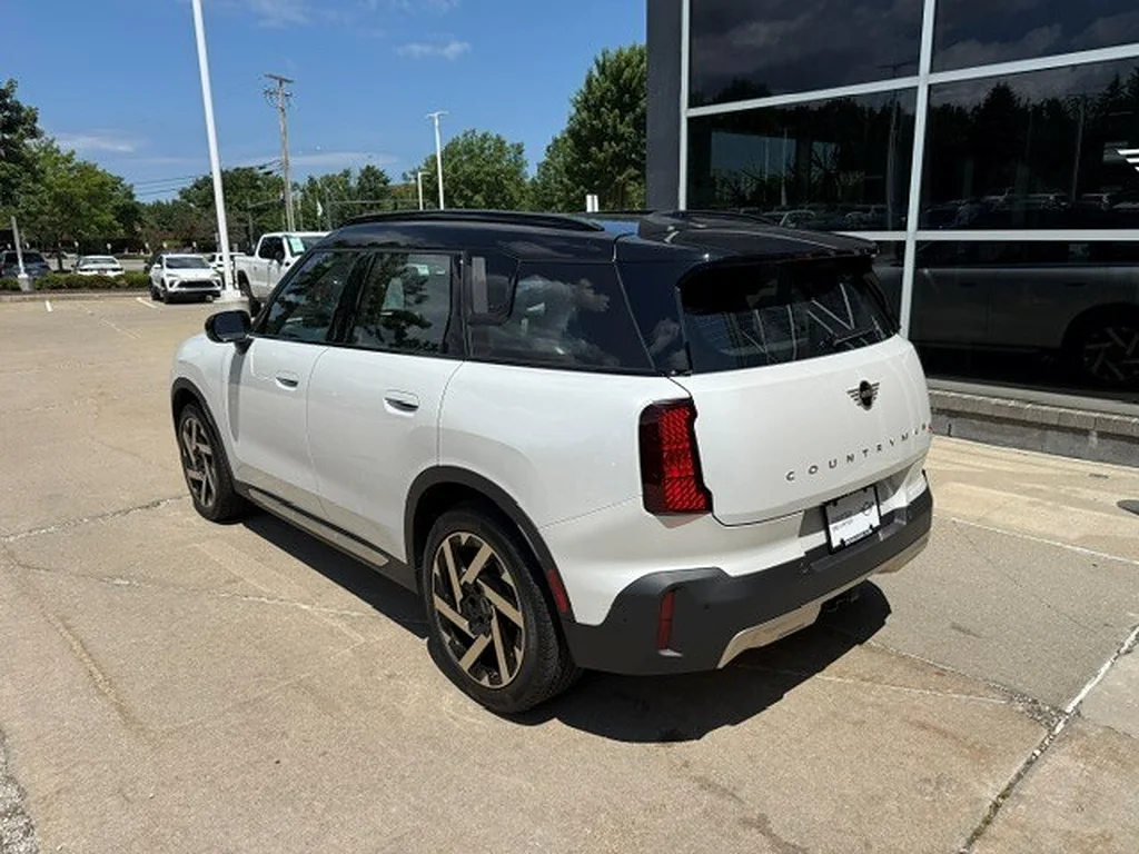 Certified Used 2026 Nanuq White Metallic MINI S ALL4 image 3