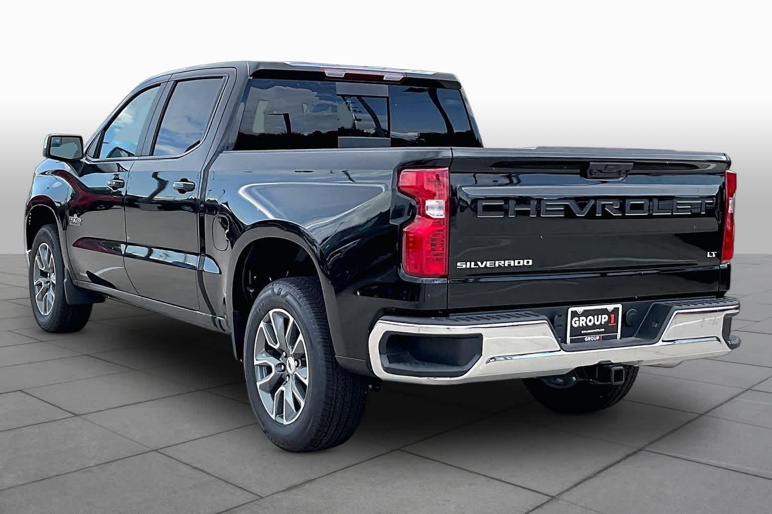 New 2026 Black Chevrolet LT image 4