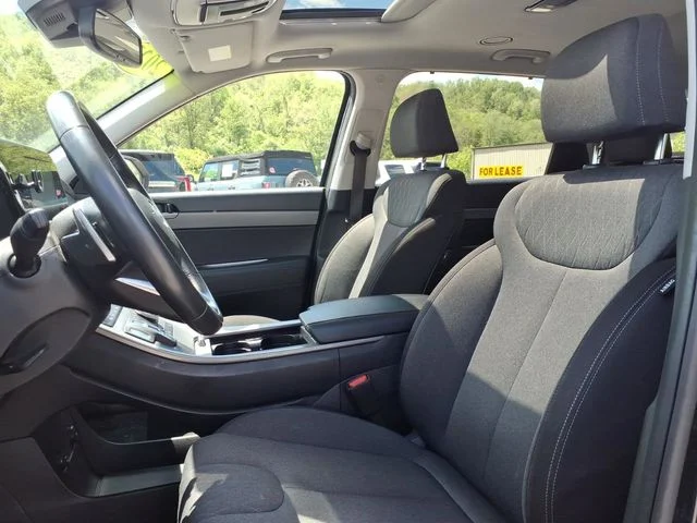 Used 2021 White Hyundai SEL image 10