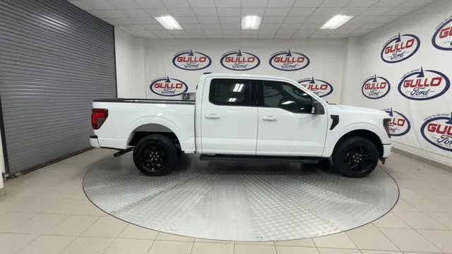 New 2026 Oxford White Ford XLT image 13